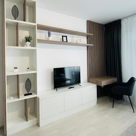יאשי Q Royal Apartment - Palas Center מראה חיצוני תמונה
